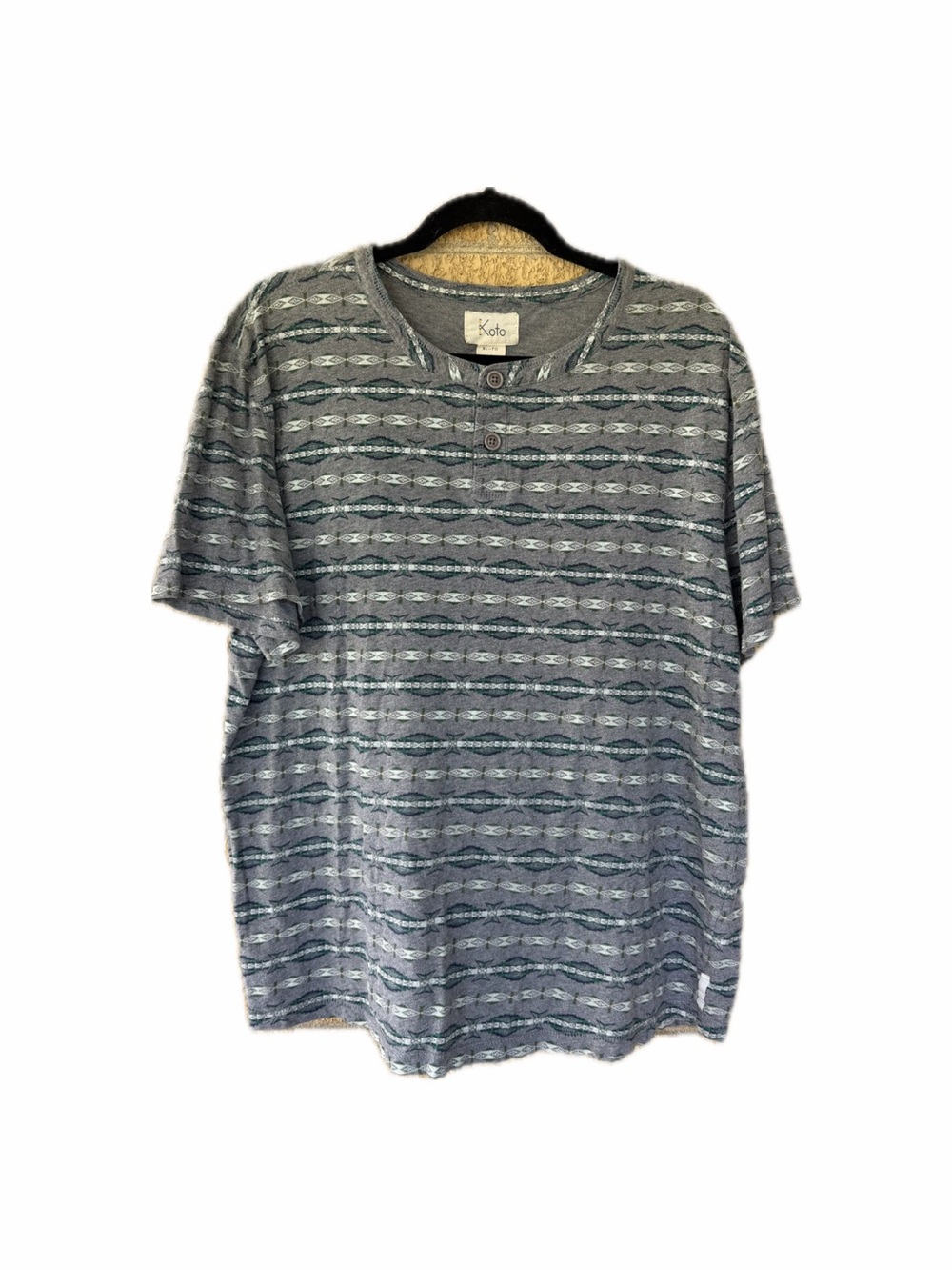 Koto Men's Short Sleeve Blue Patterned Henley Tee